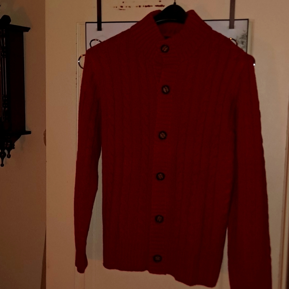 Men red sweater